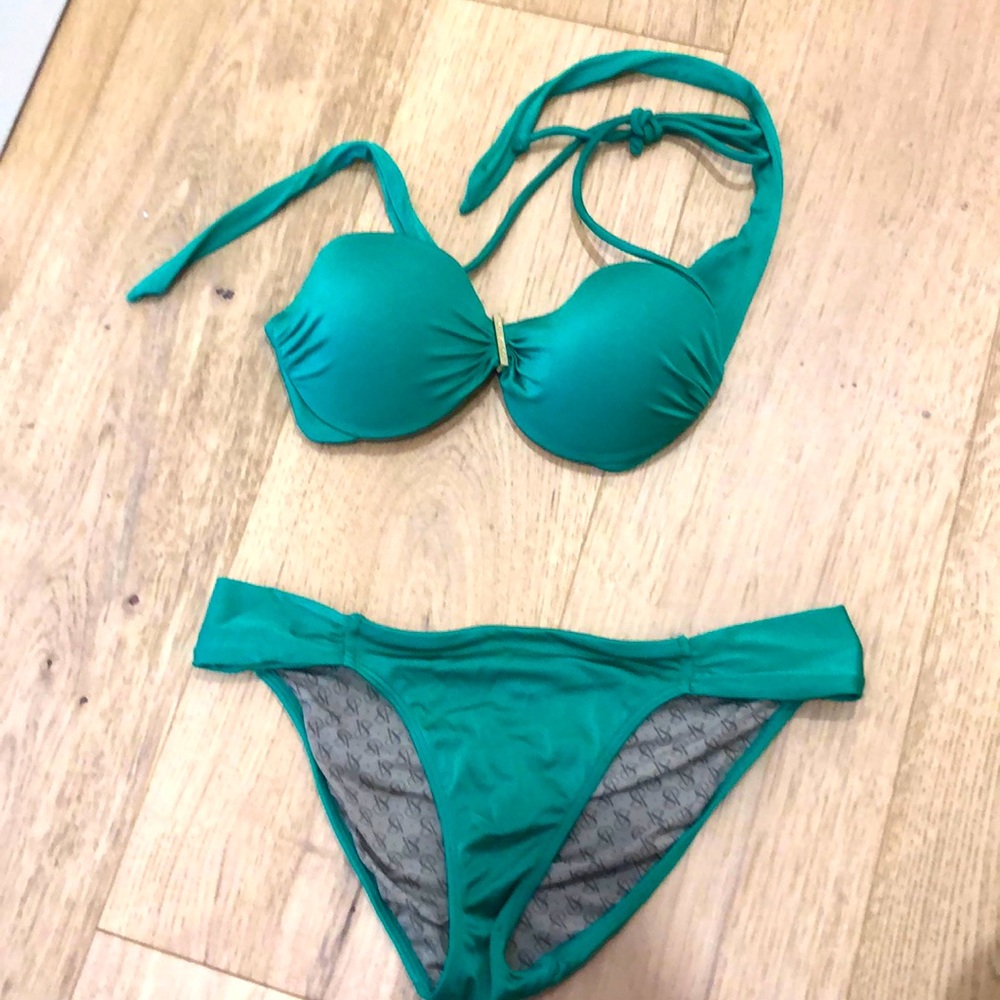 Emeral green VS two piece swimsuit